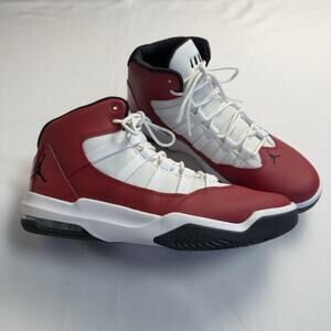 Jordan Max Aura Gym Red AQ9084602 Men's Size 11 Gym Red/Black/White